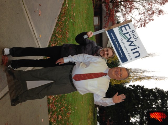 Mercer Island voters: Vote for Rich! http://voteforrich.org/