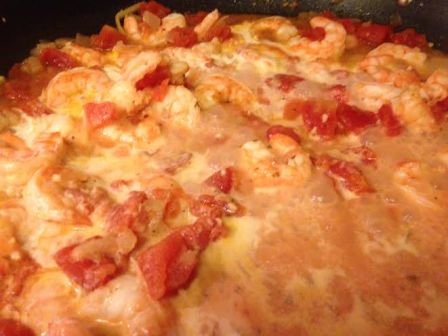 Tomato vodka sauce with prawns