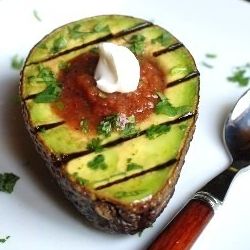 Grilled avocado salsa: yes, please 