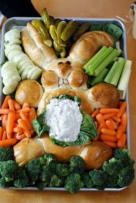 I love me some veggie trays. 