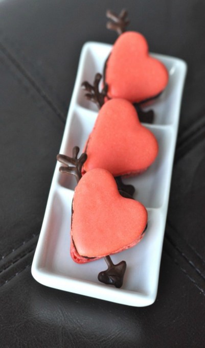 An even fancier macaron! These scream Valentine's Day! 