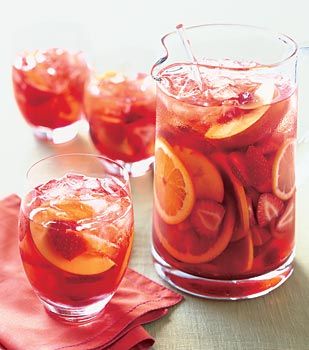 Strawberry and peach sangria