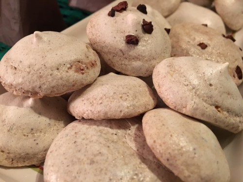 Clementine-Cocoa nib meringues: SO GOOD. 