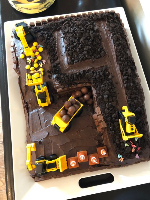 Construction site birthday cake